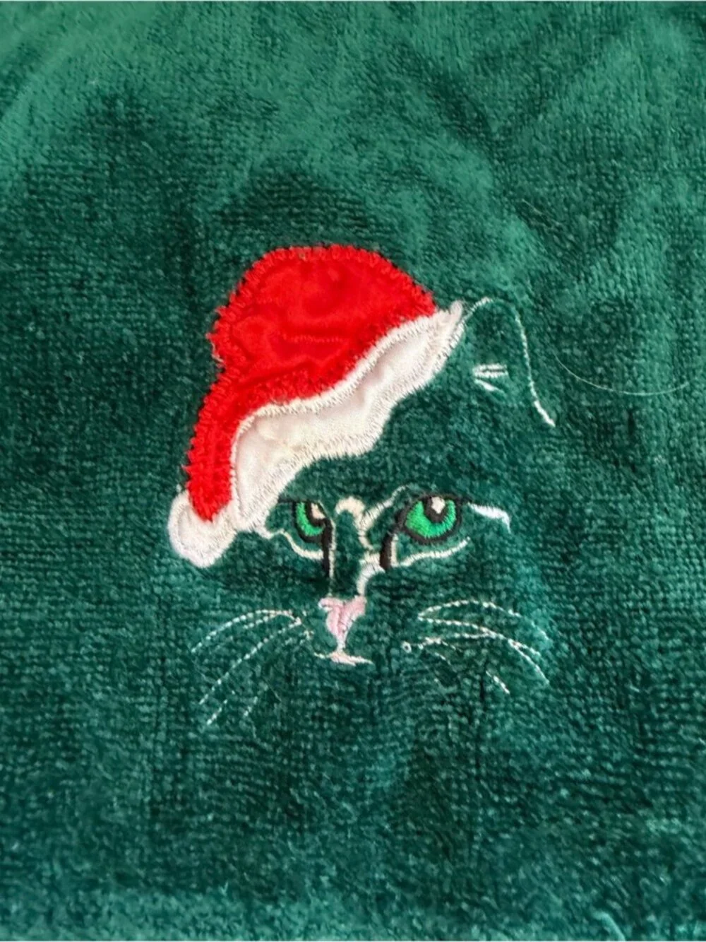 Vintage Christmas Black Cat Hand Towel Embroidered Green Velour Santa Hat Decor